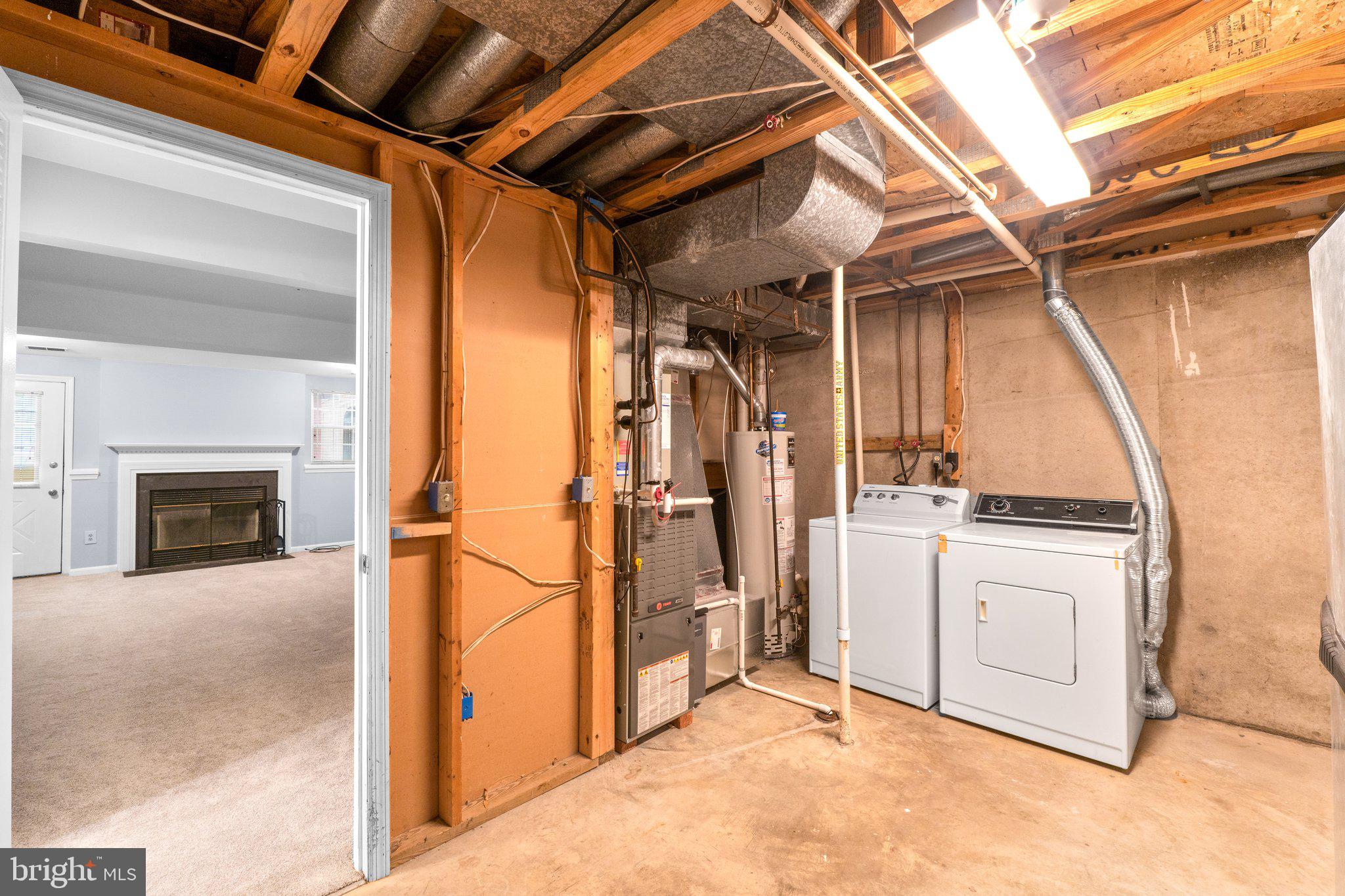 6008 Bingley Road Alexandria, VA 22315 - Photo 20 of 39 Huge utility storage room w/laundry 19x12!