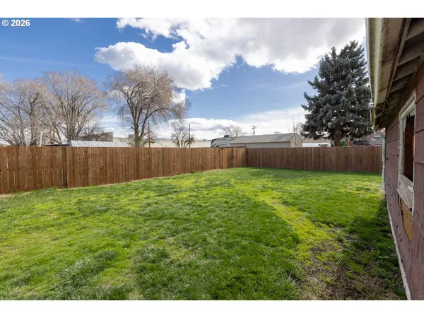 $350,000 | 758 Pleasant Court, The Dalles, OR 97058