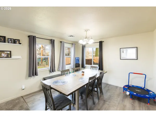 $350,000 | 758 Pleasant Court, The Dalles, OR 97058