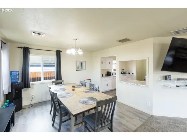 $350,000 | 758 Pleasant Court, The Dalles, OR 97058