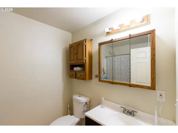 $350,000 | 758 Pleasant Court, The Dalles, OR 97058