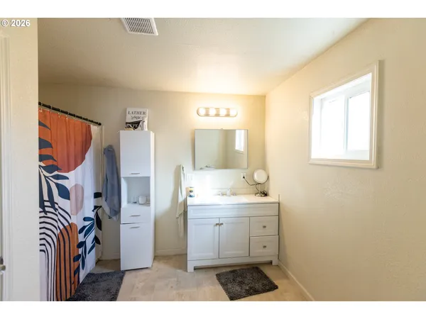 $350,000 | 758 Pleasant Court, The Dalles, OR 97058