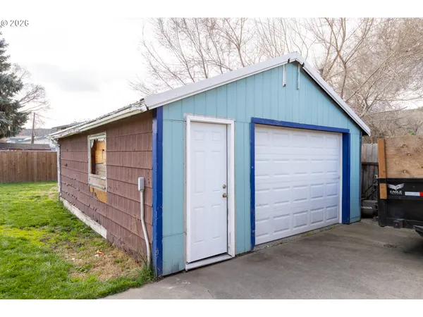 $350,000 | 758 Pleasant Court, The Dalles, OR 97058