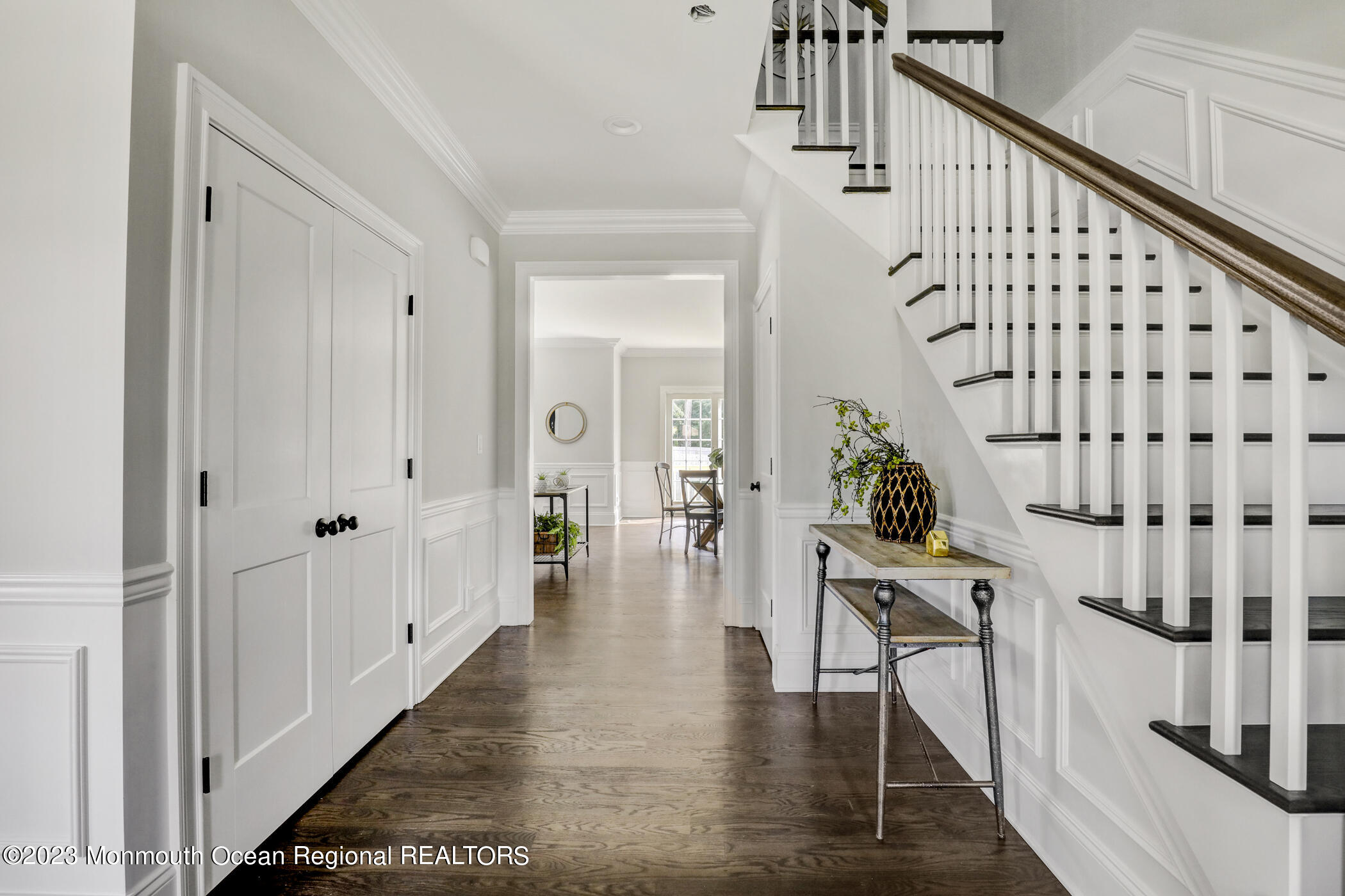 4 Southall Lane Red Bank, NJ 07701 - Photo 4 of 41 5 - Foyer