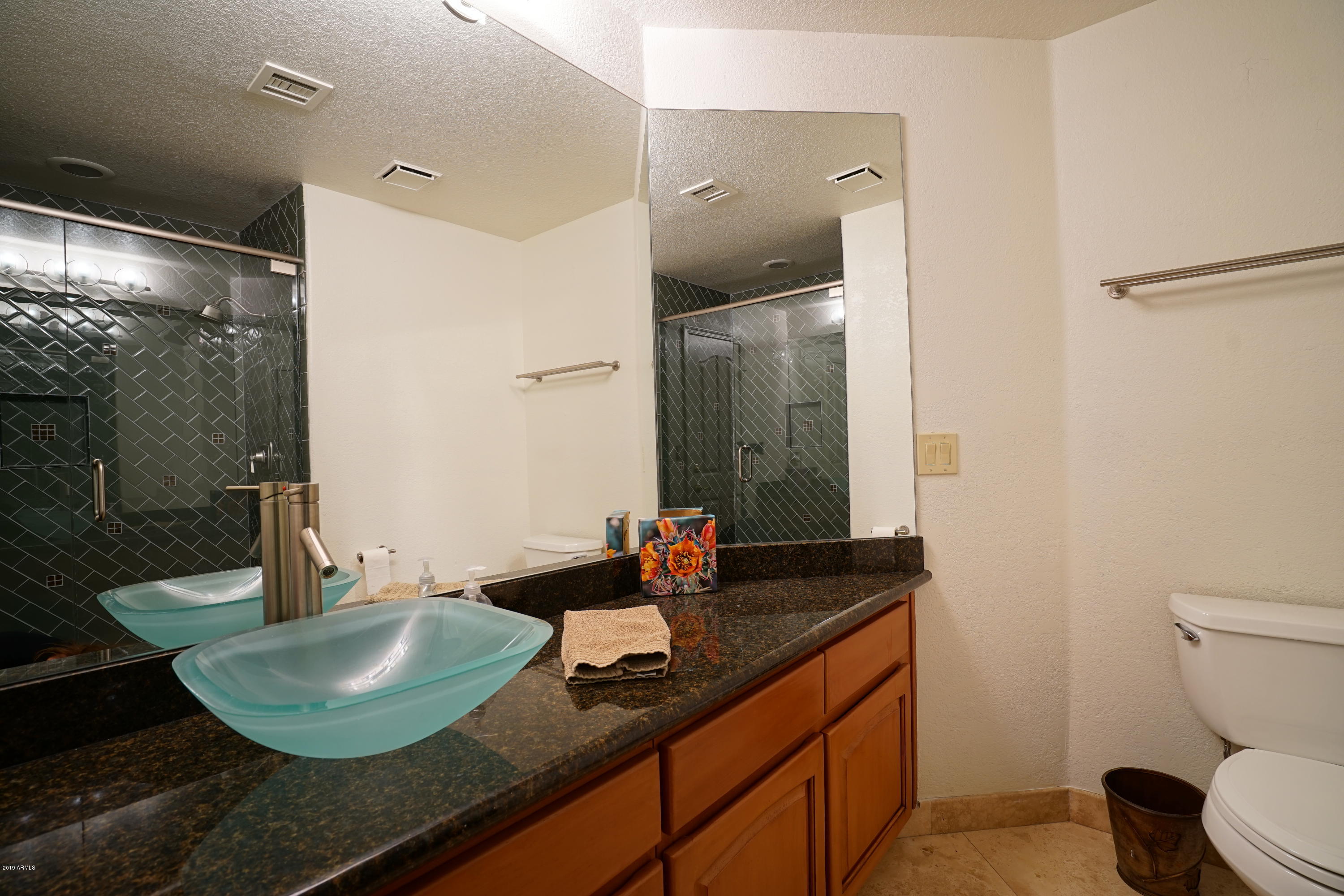 1225 East Warner Road, Unit 6 Tempe, AZ 85284 - Photo 36 of 86 Main Floor Bathroom