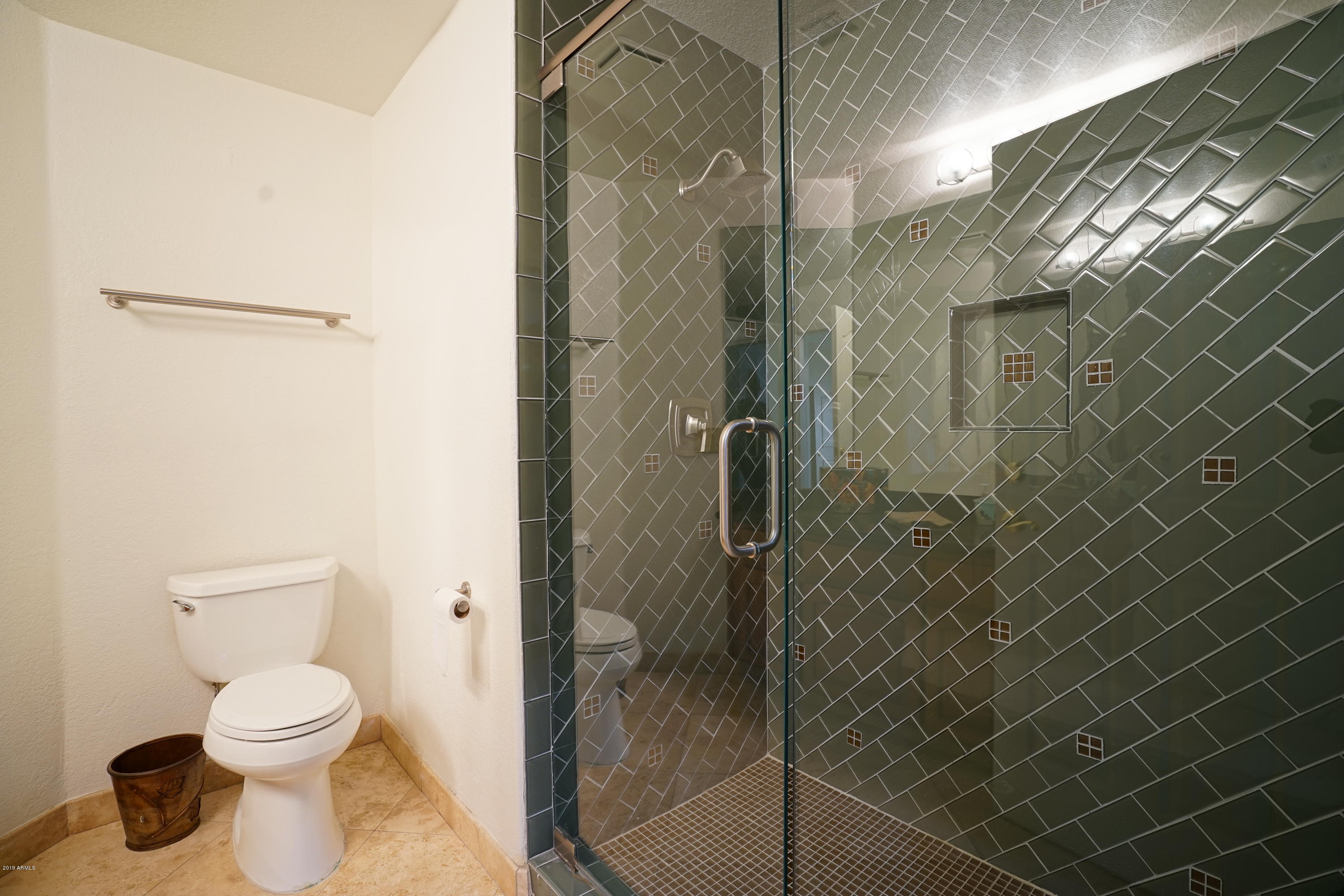 1225 East Warner Road, Unit 6 Tempe, AZ 85284 - Photo 37 of 86 Main Bathroom 2