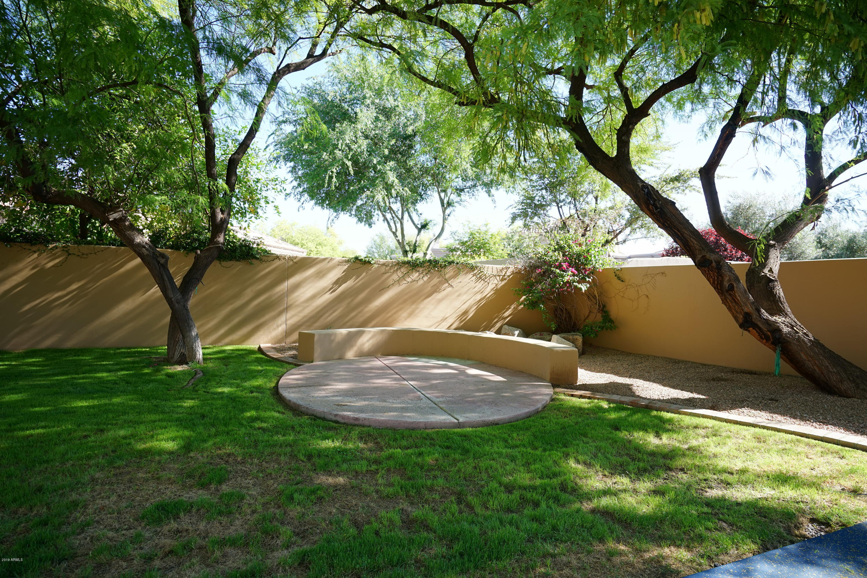 1225 East Warner Road, Unit 6 Tempe, AZ 85284 - Photo 68 of 86 Seating Area by Sport Court