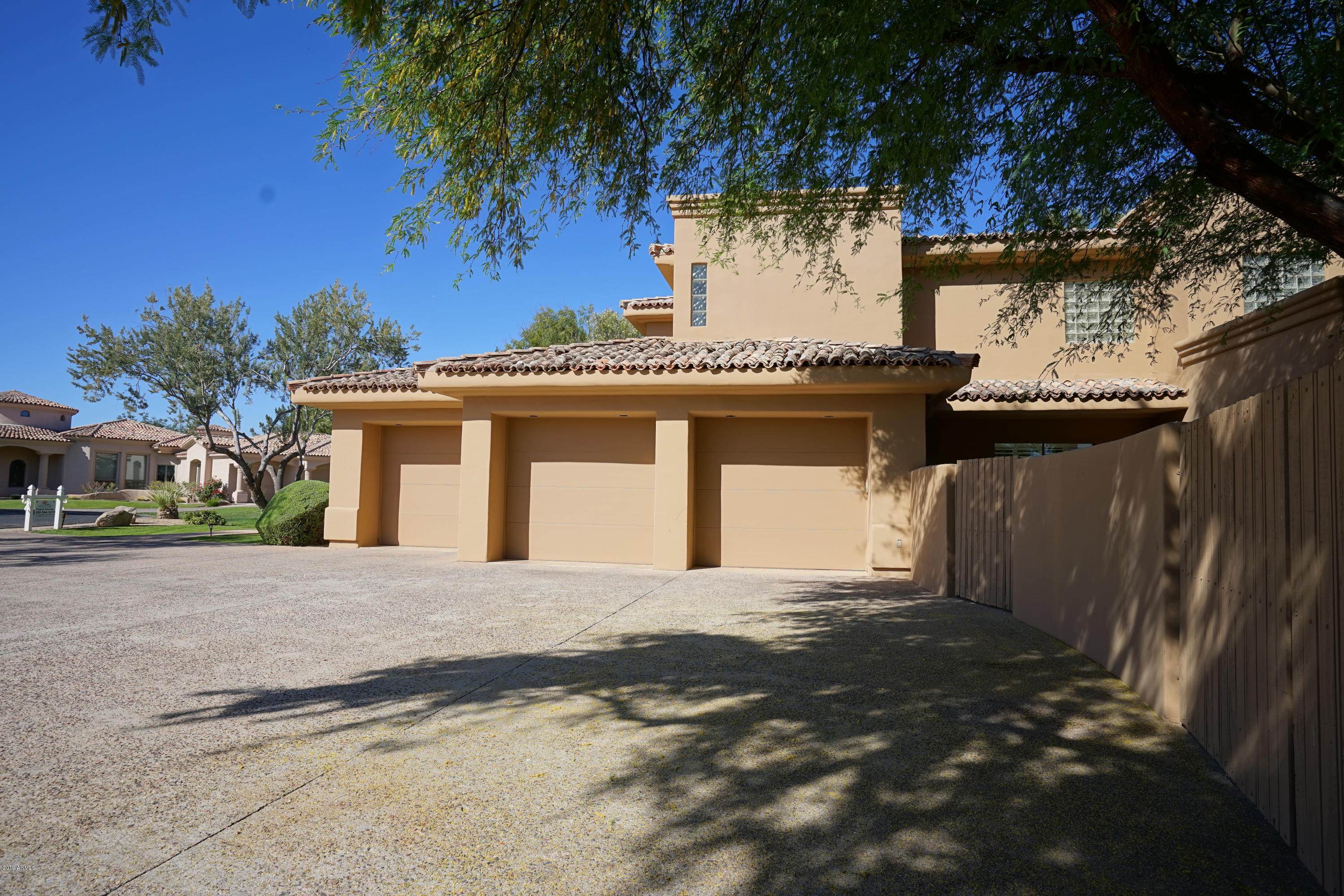1225 East Warner Road, Unit 6 Tempe, AZ 85284 - Photo 77 of 86 3 Car garage with lots of space