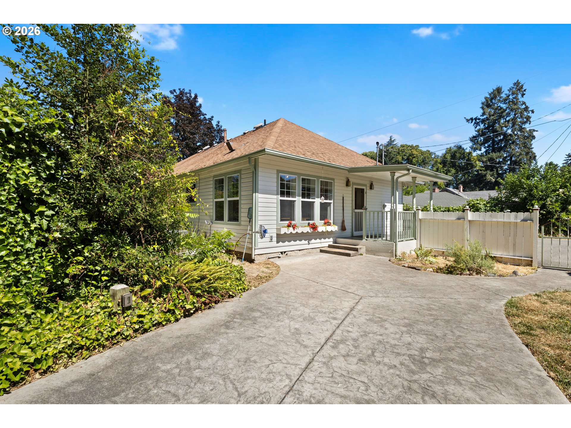 817 Old Melrose Road Roseburg, OR 97471 - Photo 1 of 48