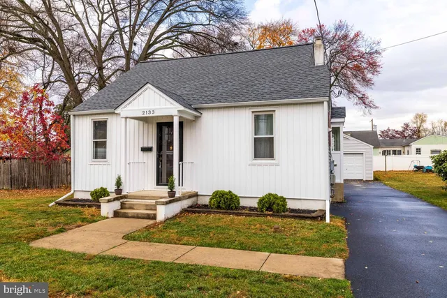 $299,000 | 2133 Maple Avenue, Croydon, PA 19021