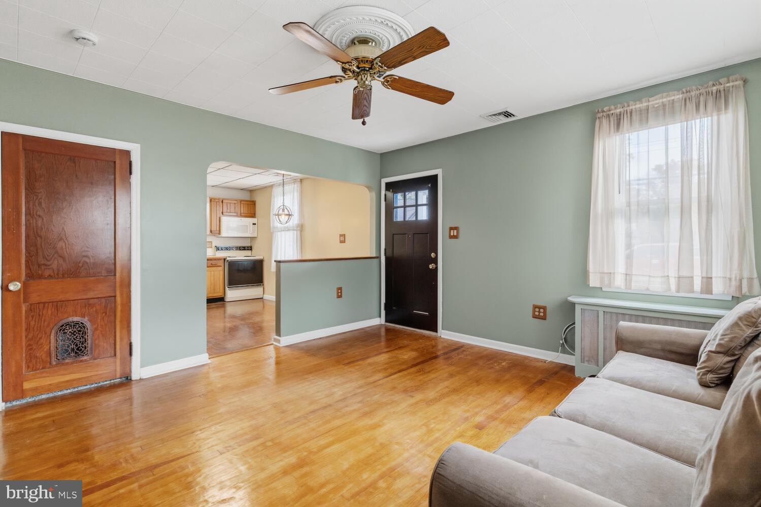 2133 Maple Avenue Croydon, PA 19021 - Photo 5 of 22