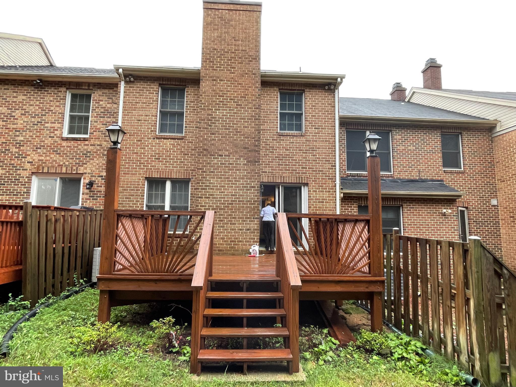 12107 Apache Tears Circle Laurel, MD 20708 - Photo 2 of 33 deck back of home
