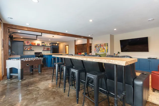 $1,420,000 | 771 Zumbro Oaks Lane Northwest, Oronoco, MN 55960