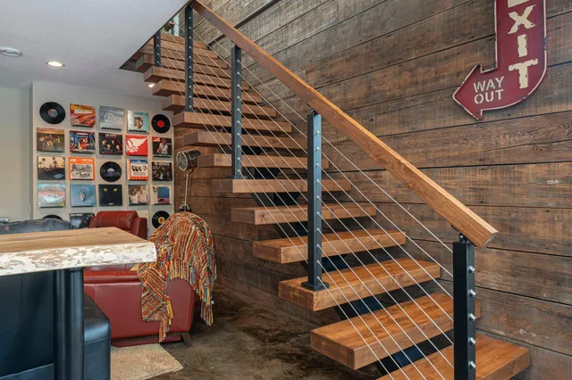 $1,420,000 | 771 Zumbro Oaks Lane Northwest, Oronoco, MN 55960