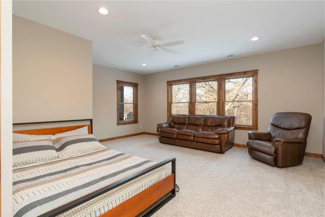 $1,420,000 | 771 Zumbro Oaks Lane Northwest, Oronoco, MN 55960