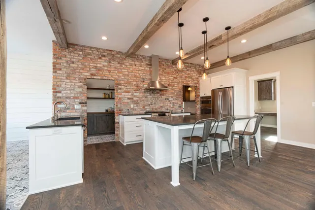 $1,420,000 | 771 Zumbro Oaks Lane Northwest, Oronoco, MN 55960