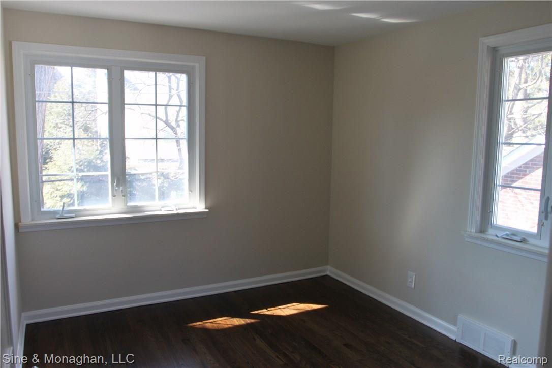 65 Moross Road Grosse Pointe, MI 48236 - Photo 21 of 35 IMG_5328.JPG