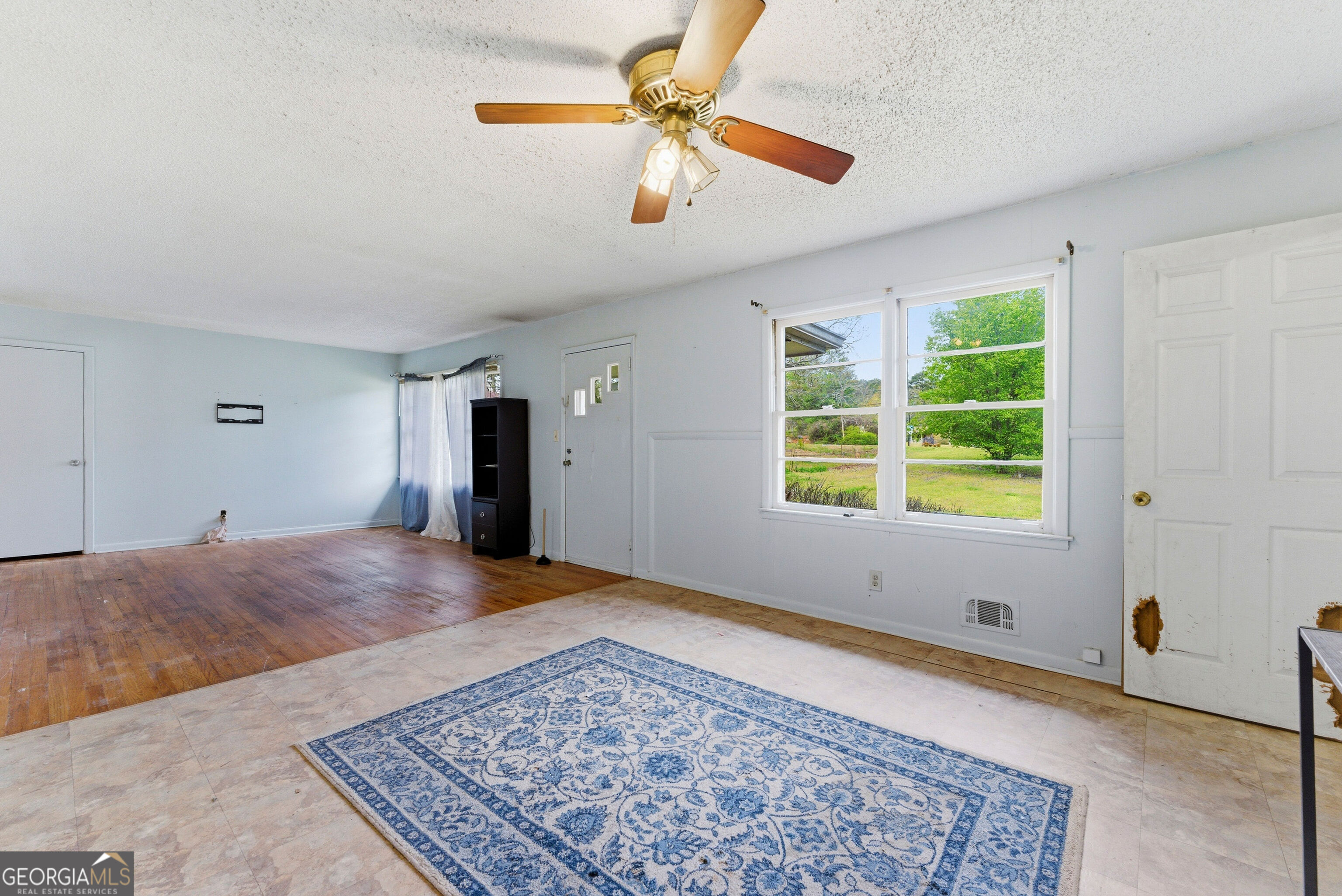 1820 Smyrna Road Southwest Conyers, GA 30094 - Photo 7 of 20