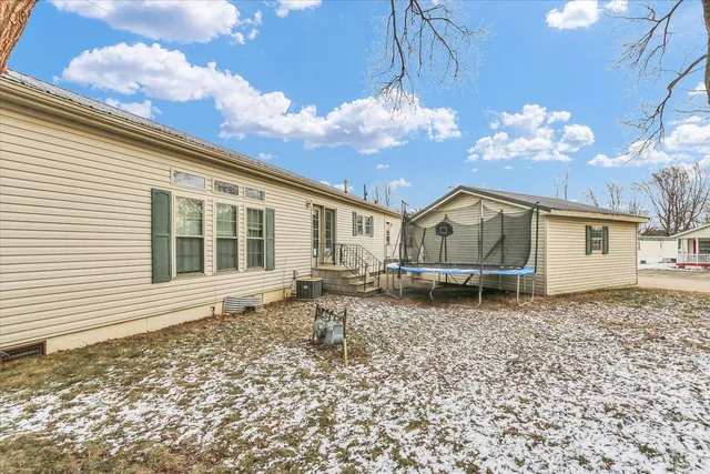 $94,900 | 1557 Hancock Drive, Urbana, IL 61802