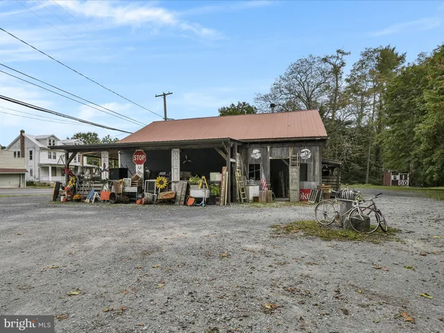 $145,000 | 22 Hughes Street, New Ringgold, PA 17960