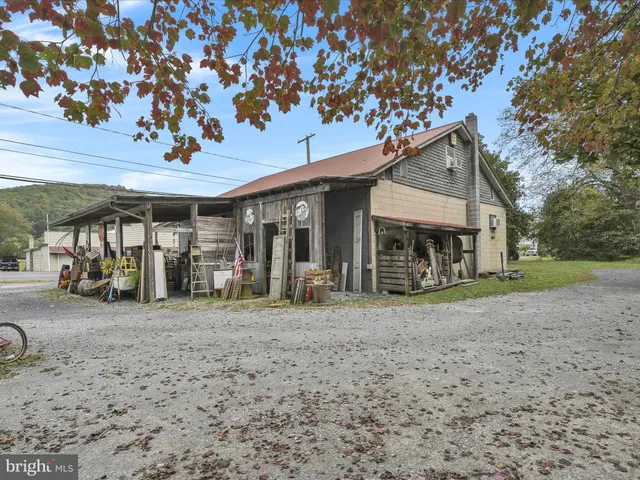 $145,000 | 22 Hughes Street, New Ringgold, PA 17960