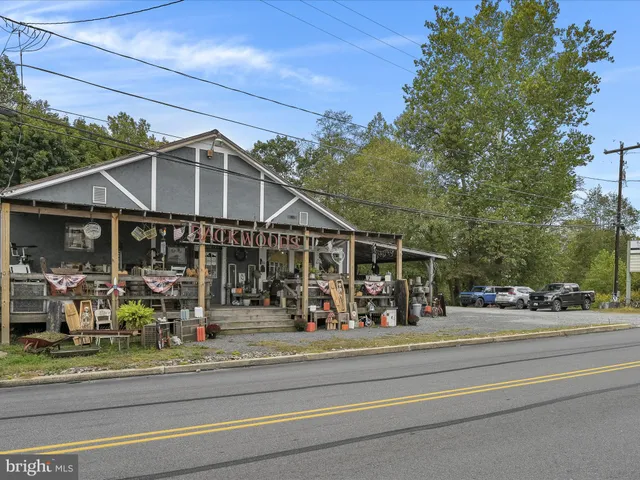 $145,000 | 22 Hughes Street, New Ringgold, PA 17960