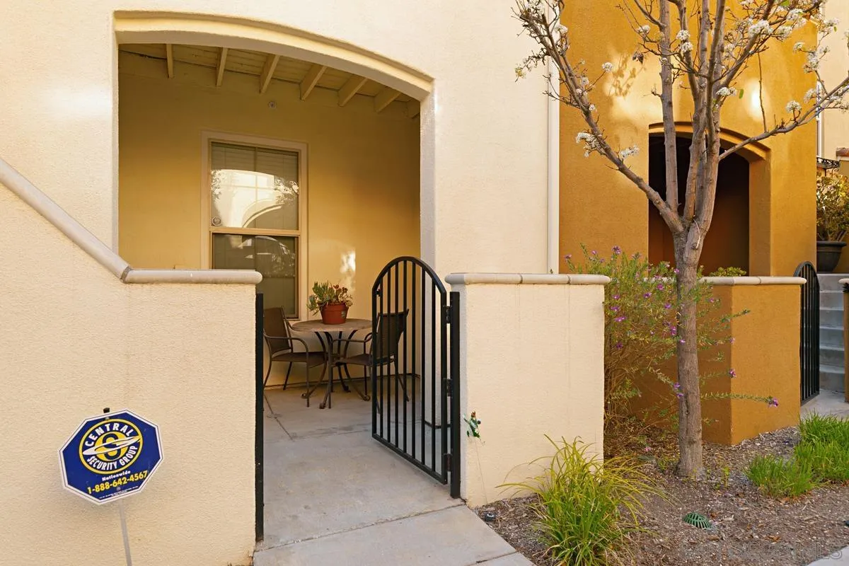 2248 Huntington Point Road, Unit 80 Chula Vista, CA 91914 - Photo 5 of 31