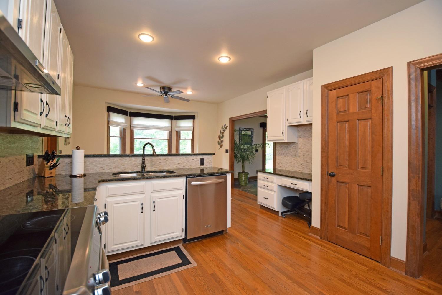 8209 Woodruff Road Cincinnati, OH 45255 - Photo 12 of 50 Gallery Image 12