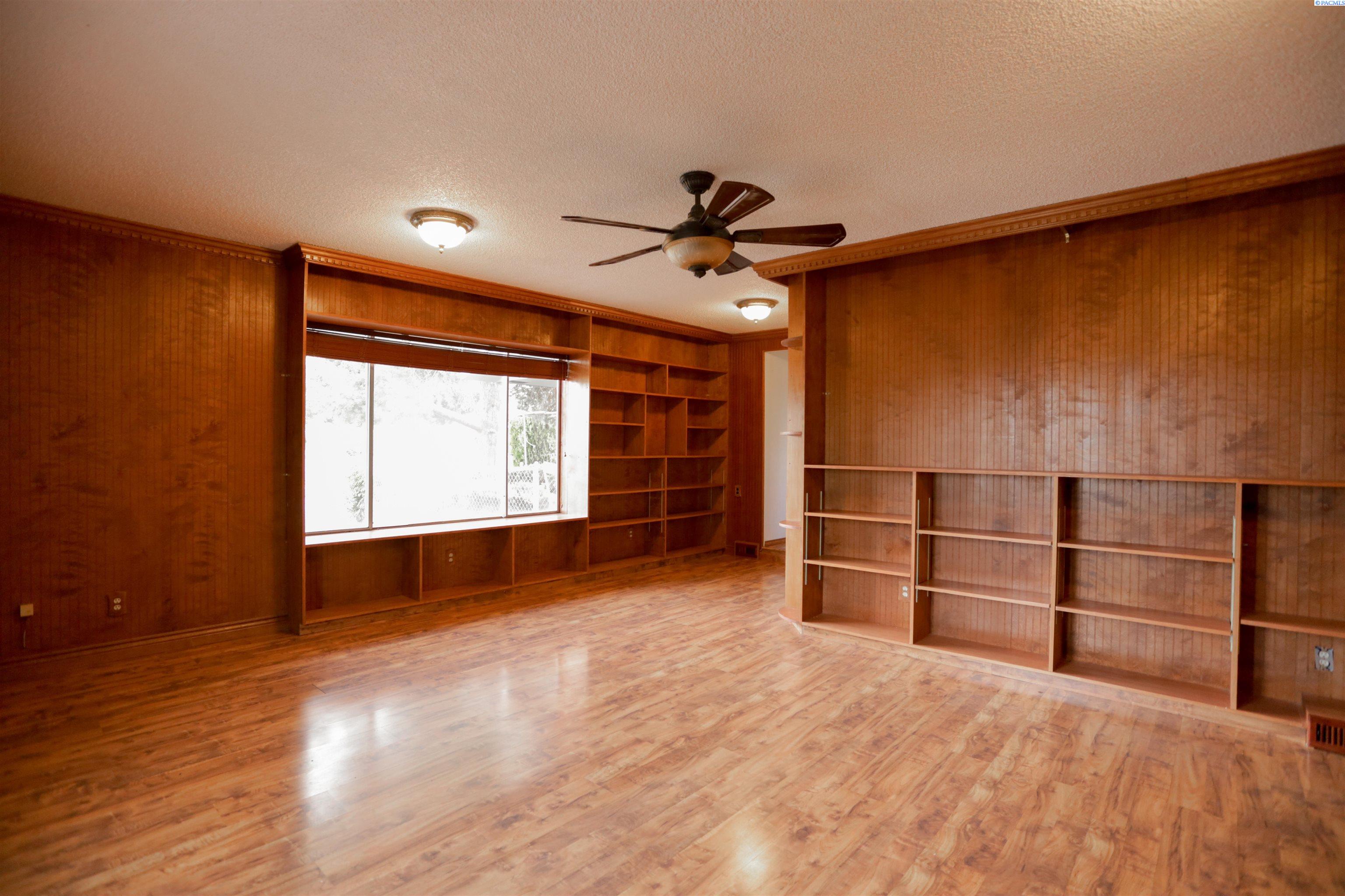 505 Nicka Road Grandview, WA 98930 - Photo 9 of 28 Gallery Image 9