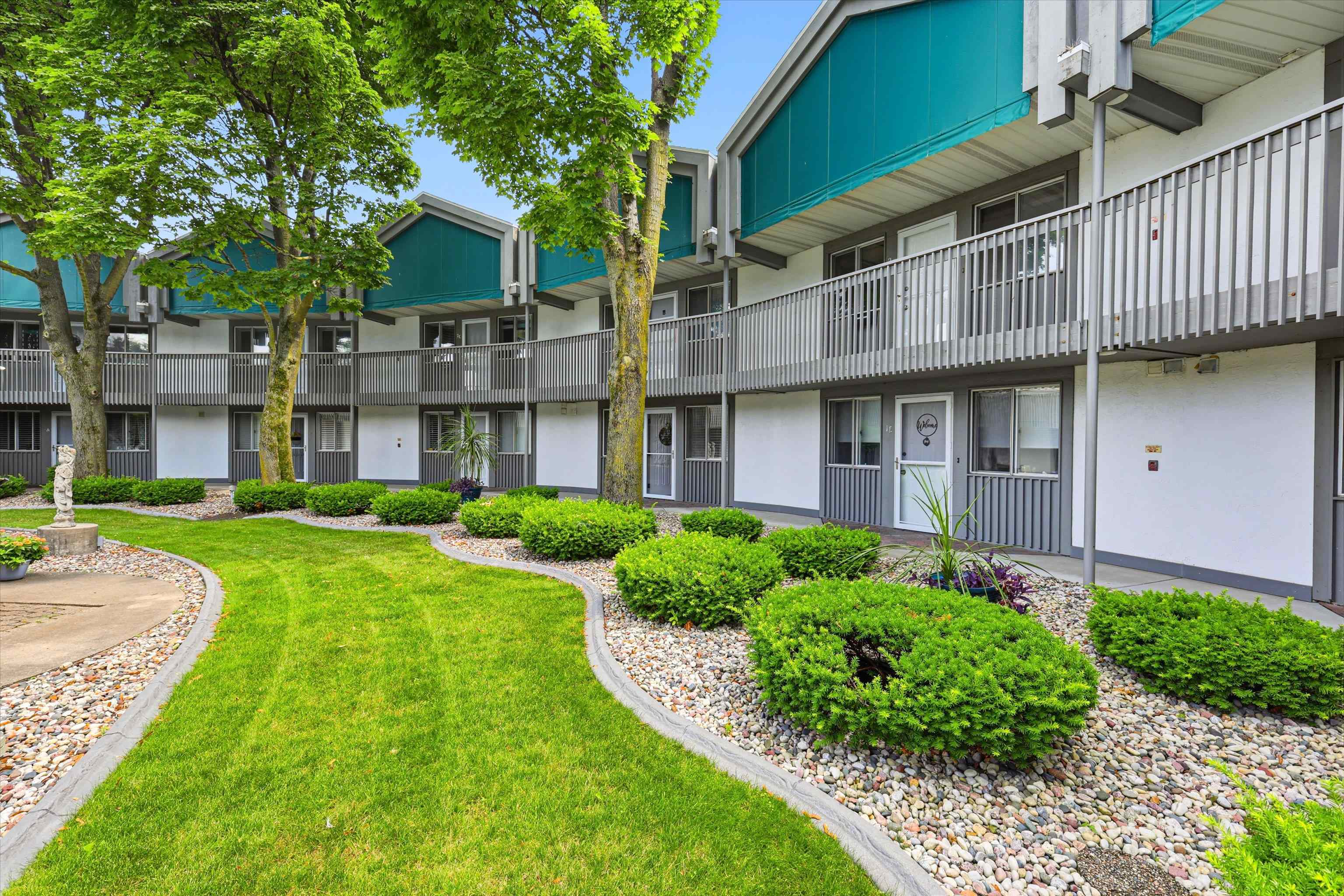 1001 South Oneida Street, Unit 2E Appleton, WI 54915 - Photo 1 of 29