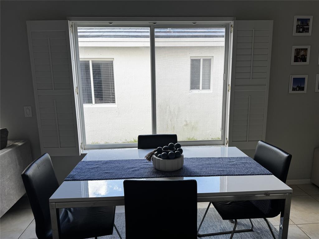 4342 Mahogany Ridge Drive Weston, FL 33331 - Photo 6 of 12