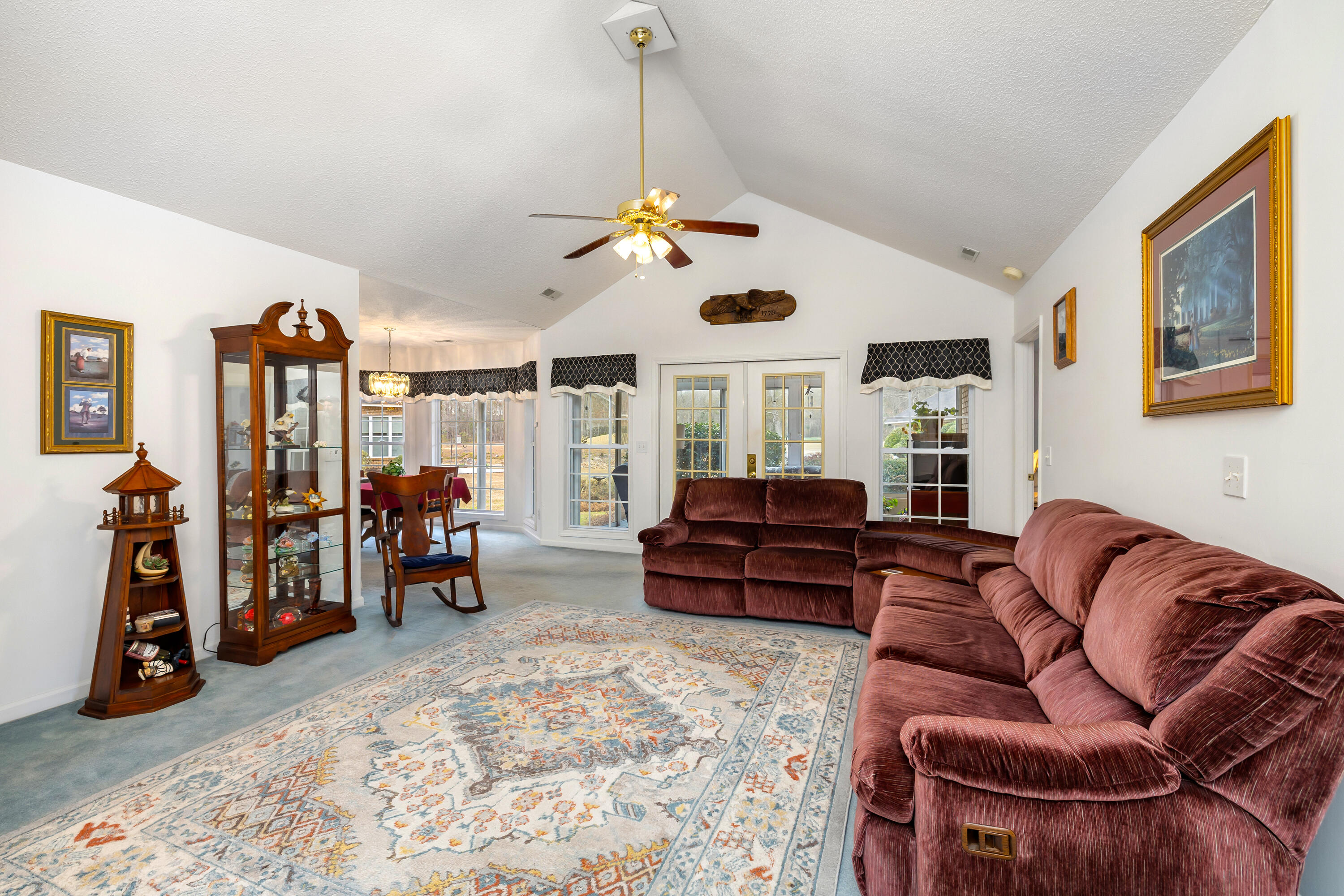 136 Ridge Lake Drive Manning, SC 29102 - Photo 16 of 65 GREAT ROOM