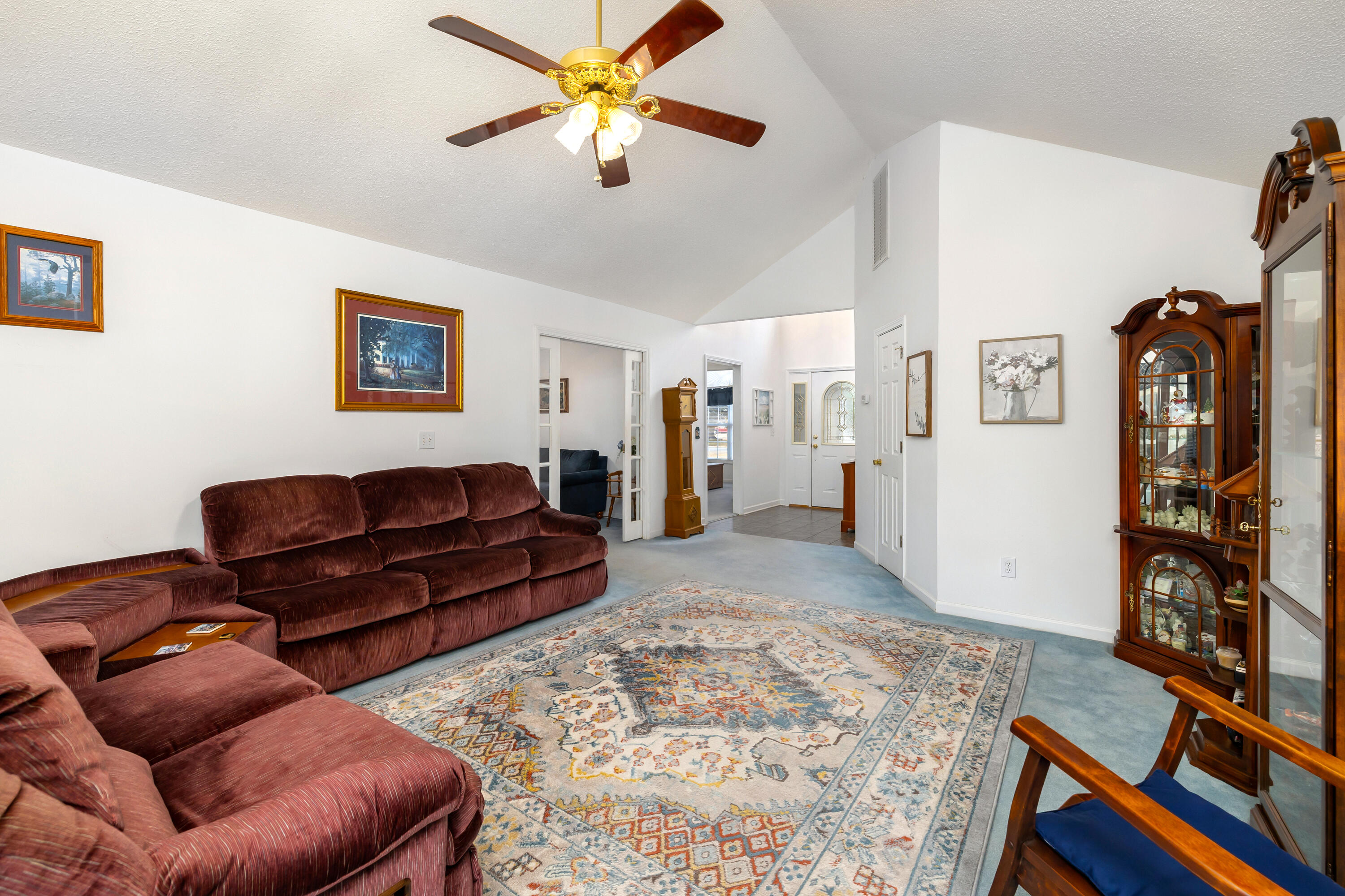 136 Ridge Lake Drive Manning, SC 29102 - Photo 17 of 65 VAULTED CEILING