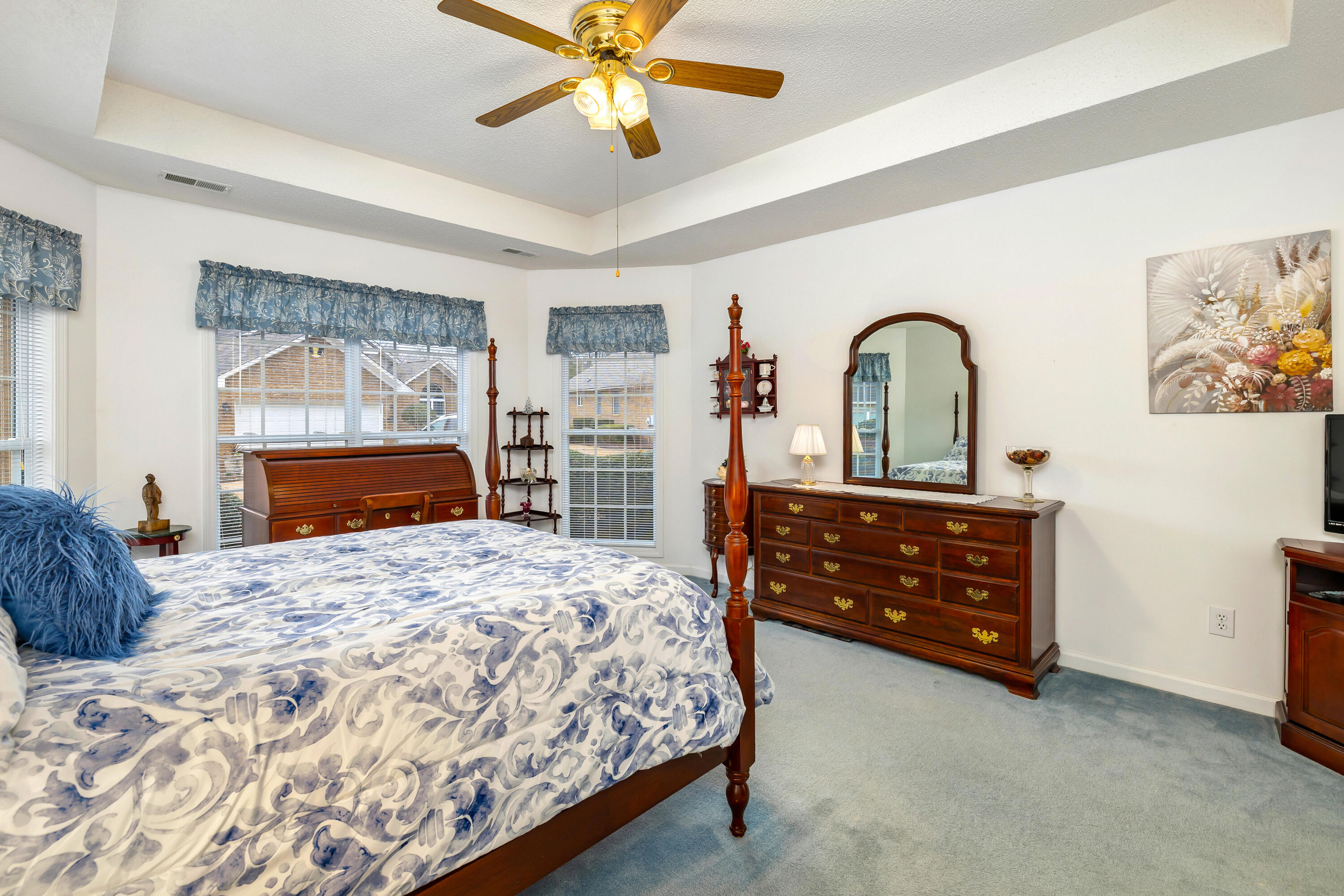 136 Ridge Lake Drive Manning, SC 29102 - Photo 27 of 65 PRIMARY BEDROOM