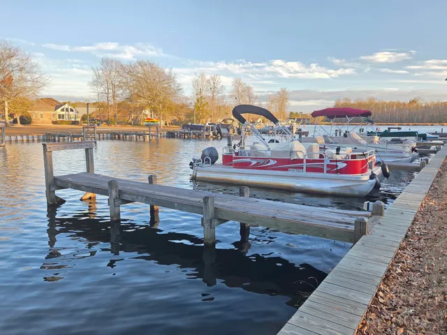 $279,000 | 136 Ridge Lake Drive, Manning, SC 29102