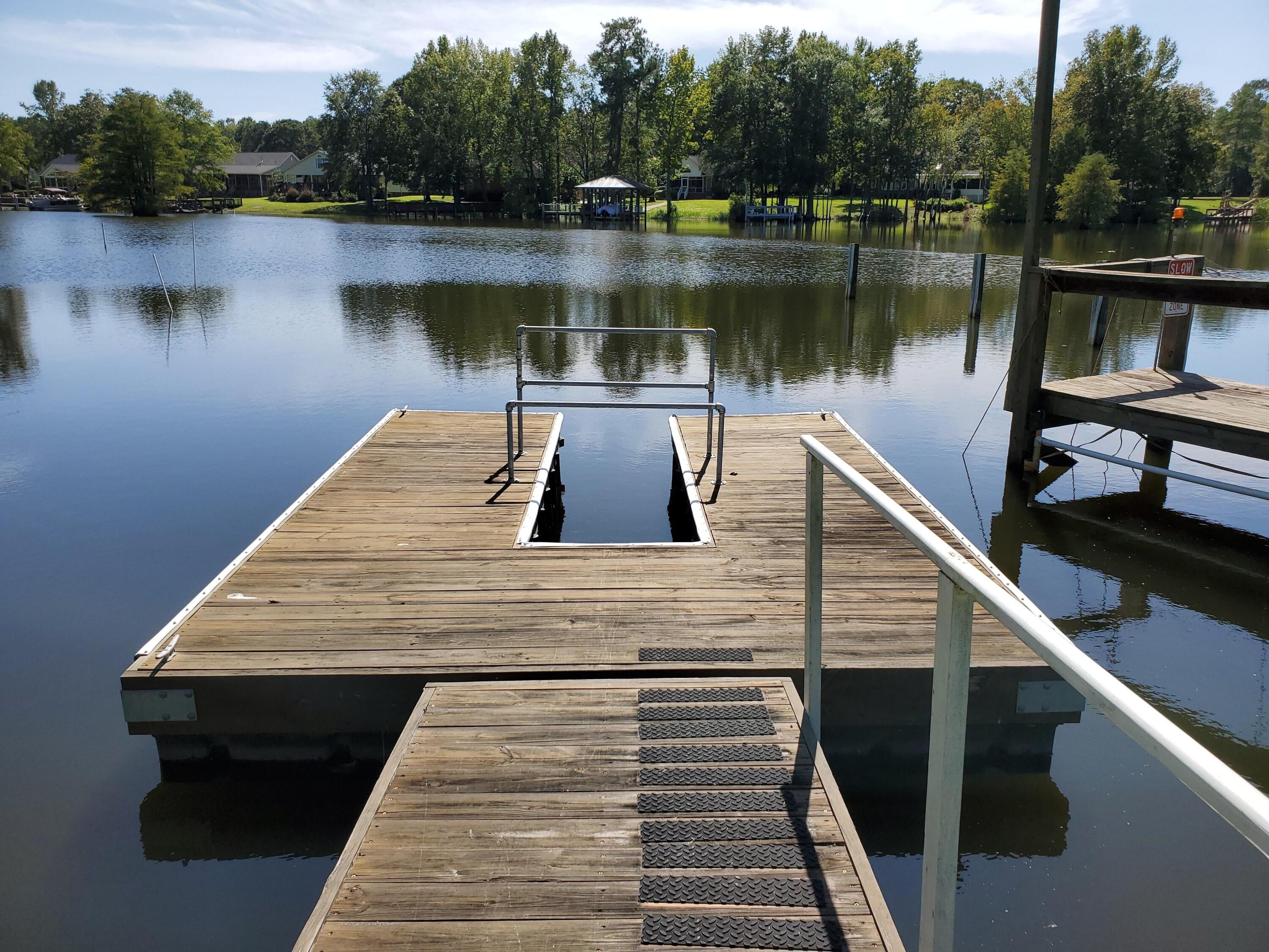 136 Ridge Lake Drive Manning, SC 29102 - Photo 63 of 65 KAYAK LAUNCH AREA