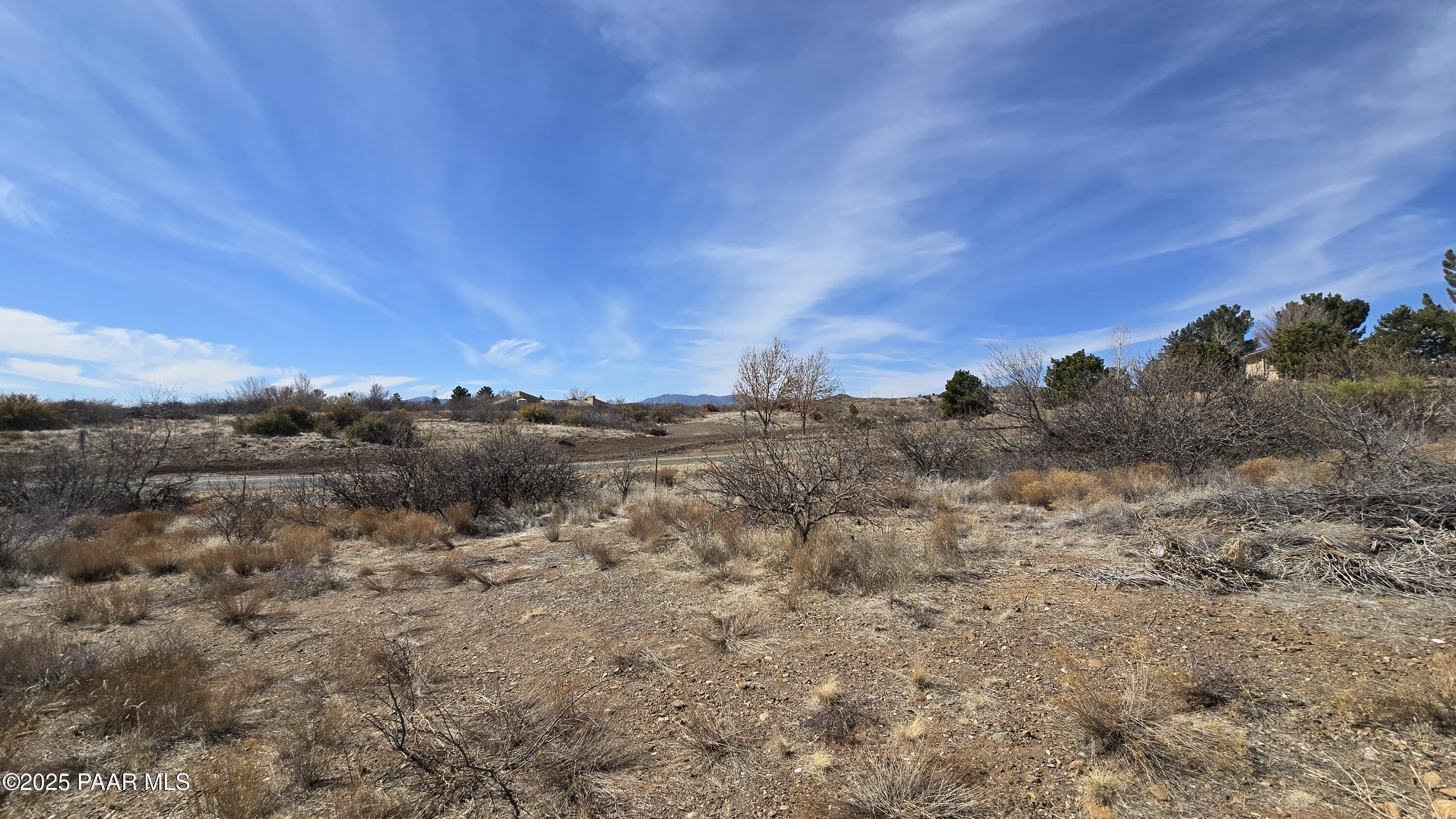 13553 South Burton Road Mayer, AZ 86333 - Photo 15 of 18 20250220_114642