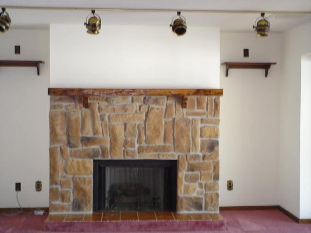 12275 North Ogden Point Road Syracuse, IN 46567 - Photo 4 of 23 Gallery Image 4