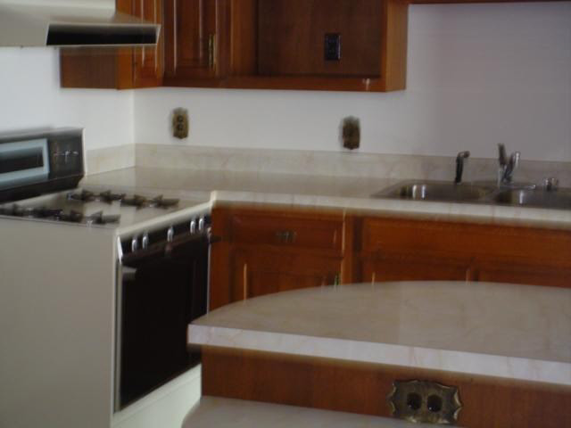 12275 North Ogden Point Road Syracuse, IN 46567 - Photo 7 of 23 Gallery Image 7