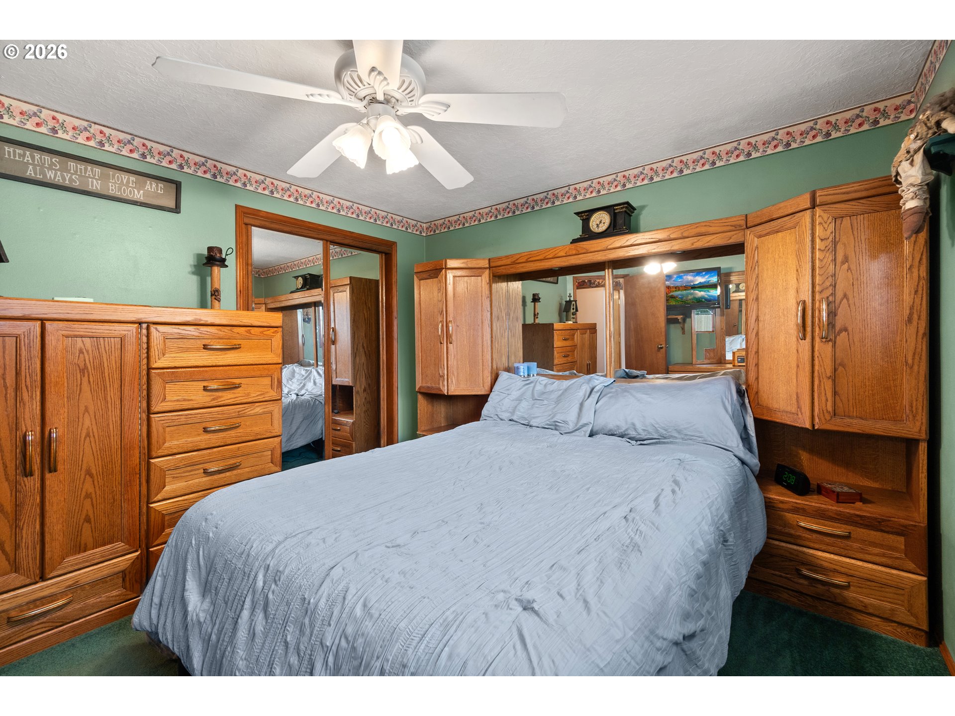 18030 Southeast Pershing Court Portland, OR 97236 - Photo 21 of 45 Bedroom