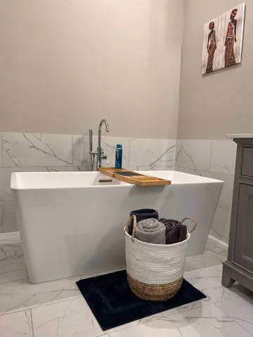 a close up of a bathtub