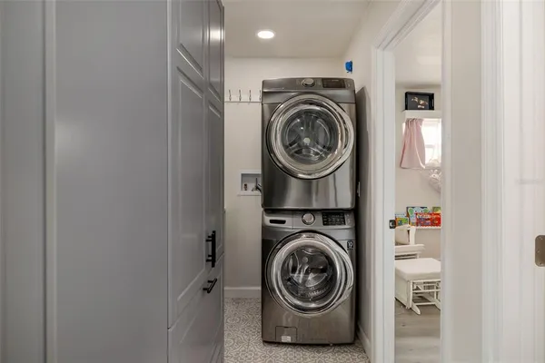 a view of washer and dryer