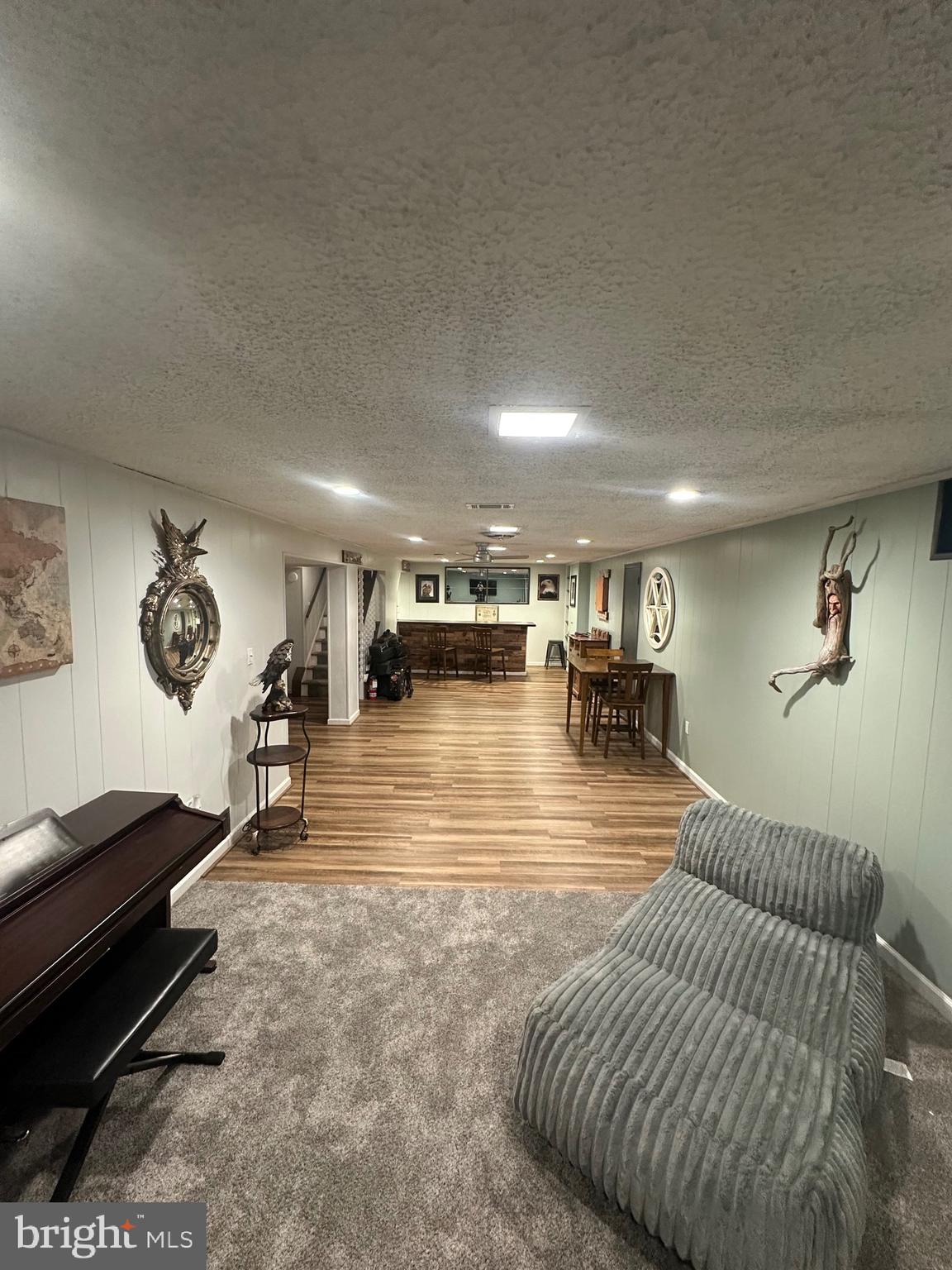 2642 Canada Hill Road Myersville, MD 21773 - Photo 21 of 33 a living room with furniture