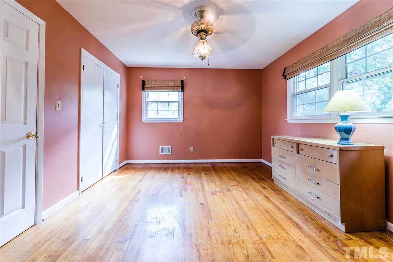 920 Merwin Road Raleigh, NC 27606 - Photo 12 of 24