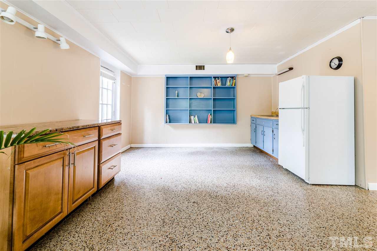 920 Merwin Road Raleigh, NC 27606 - Photo 16 of 24