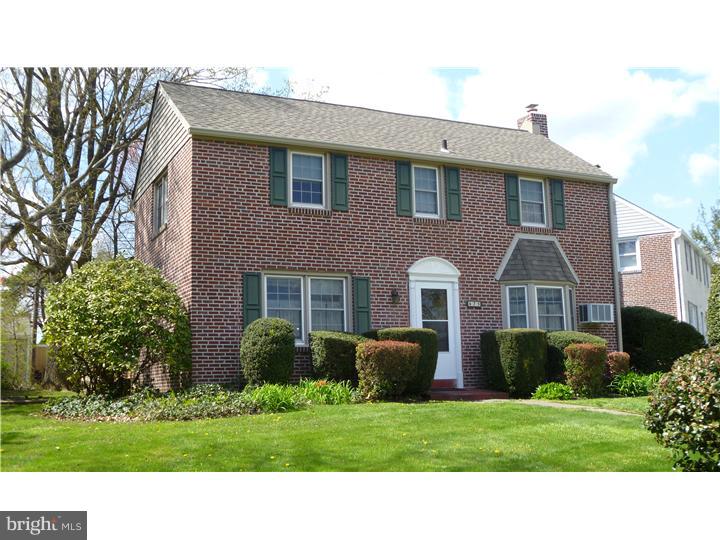 675 Dutton Circle Springfield, PA 19064 - Photo 1 of 24 Exterior Front