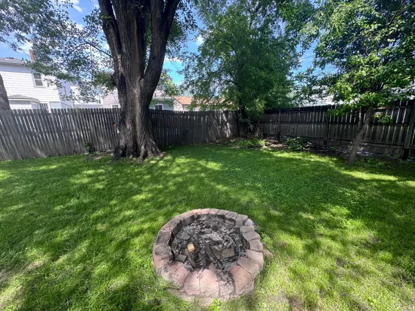$199,900 | 1035 North University Drive, Fargo, ND 58102