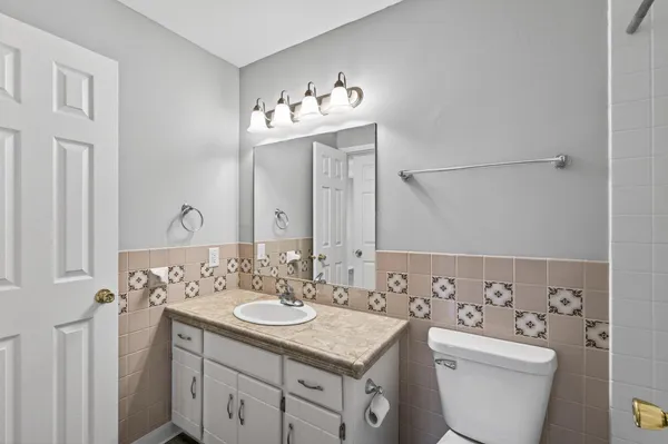 $235,000 | 5 Cameo Lane, Unit D, Circle Pines, MN 55014