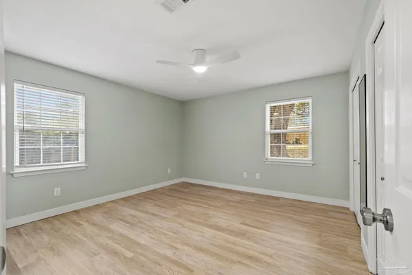 $745,000 | 420 Dolphin Street, Gulf Breeze, FL 32561