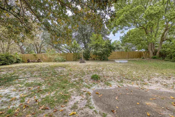 $745,000 | 420 Dolphin Street, Gulf Breeze, FL 32561
